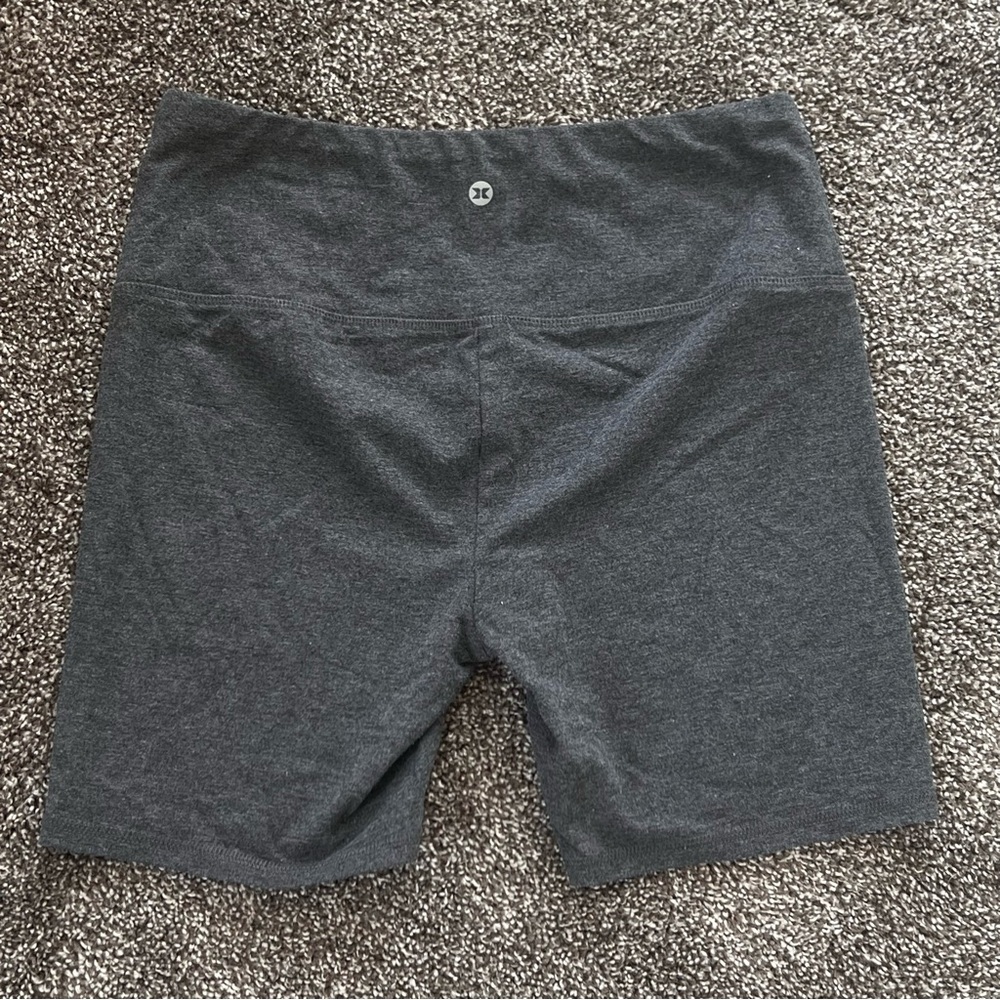 Shorts - Picture 2 of 3